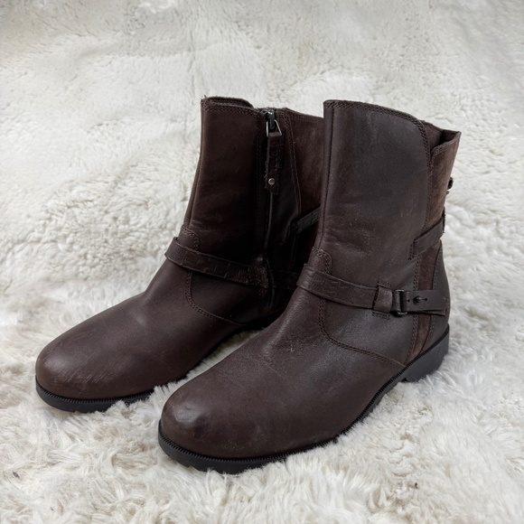Teva Women's De La Vina Low Brown Leather Boot Zip Closure Size 8.5 - Picture 1 of 7
